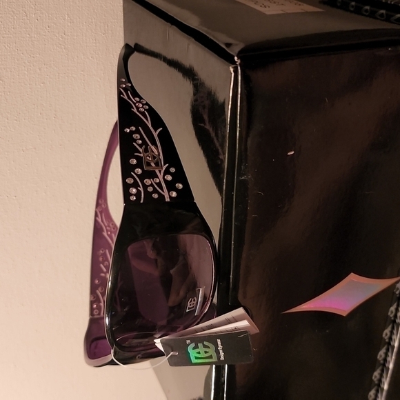 Designer Diamond Sunglasses - Picture 6 of 8